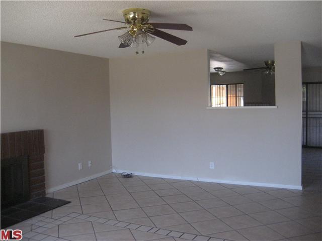 2711 E 57th St, Long Beach, CA 90805 photo 3