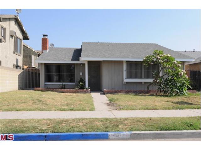 2711 E 57th St, Long Beach, CA 90805 photo 1