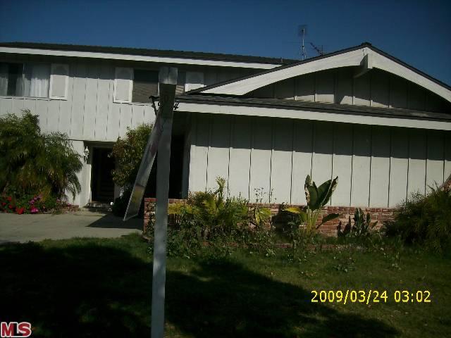 9774 Doreen Dr, Cypress, CA 90630 photo 1