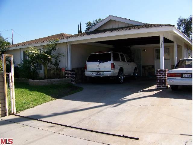 538 E 157th St, Gardena, CA 90248 photo 2