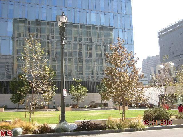 108 W 2nd St #209, Los Angeles, CA 90012 photo 2