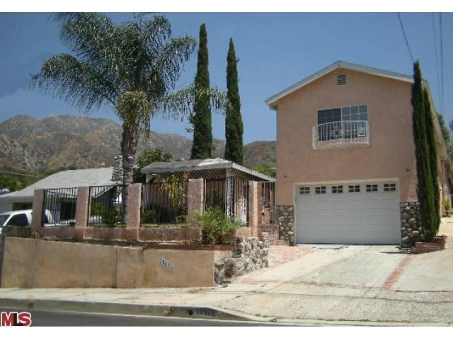 10626 Fitzroy Ave, Tujunga, CA 91042 photo 1