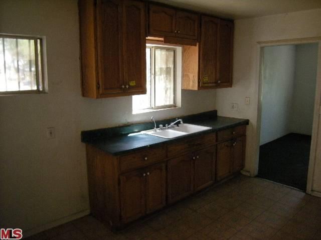 2815 Lanfranco St, Los Angeles, CA 90033 photo 3