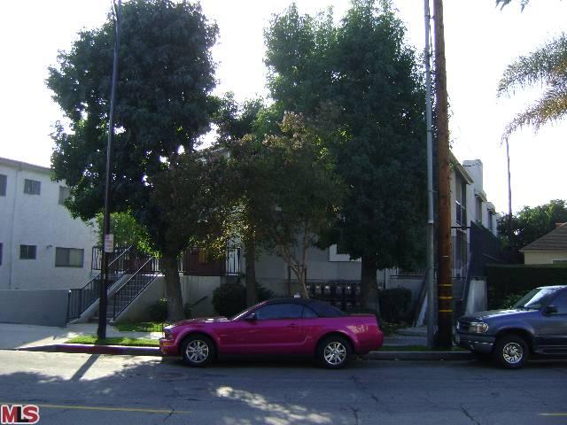 1717 Scott Rd #7, Burbank, CA 91504 photo 1
