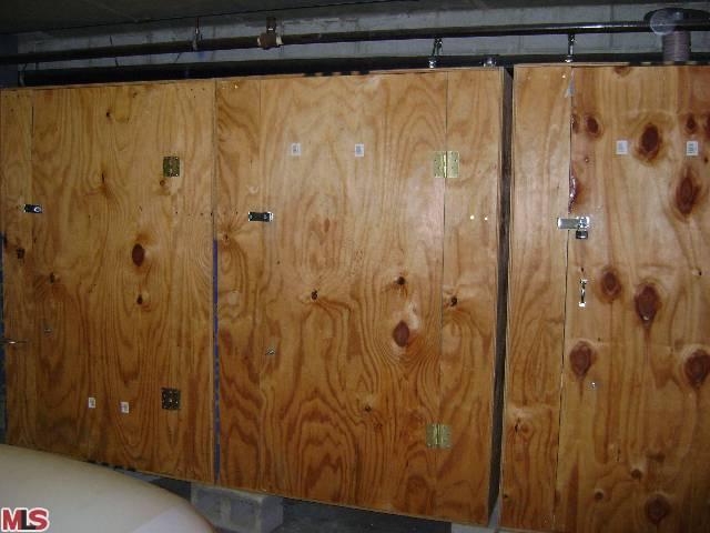 1717 Scott Rd #7, Burbank, CA 91504 photo 4