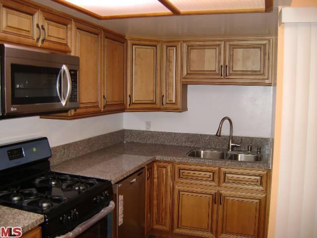 1717 Scott Rd #7, Burbank, CA 91504 photo 18
