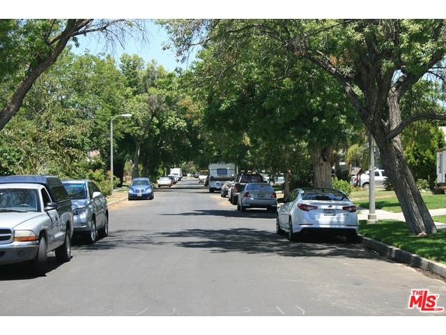 6430 Hesperia Ave, Reseda, CA 91335 photo 12