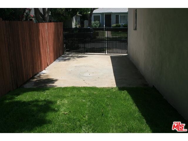 6430 Hesperia Ave, Reseda, CA 91335 photo 24