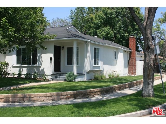6430 Hesperia Ave, Reseda, CA 91335 photo 1