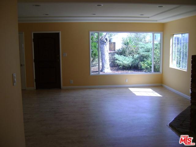 7514 Summitrose St, Tujunga, CA 91042 photo 17