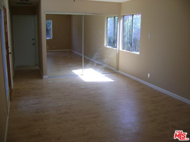 7514 Summitrose St, Tujunga, CA 91042 photo 15