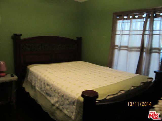 1401 S California Ave, Compton, CA 90221 photo 4