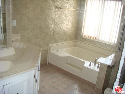 10132 Pawnee Cir, Cherry Valley, CA 92223 photo 12