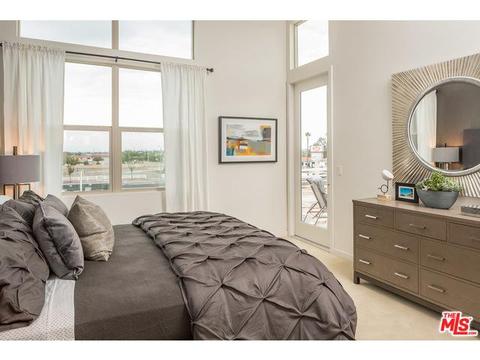 624 Colorado Cir, Carson, CA 90745 photo 2
