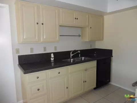 6437 Cedar Dr, Twentynine Palms, CA 92277 photo 9