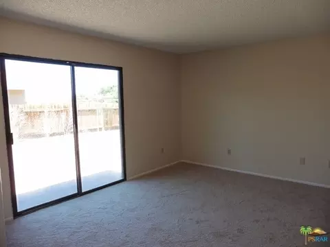 6437 Cedar Dr, Twentynine Palms, CA 92277 photo 12