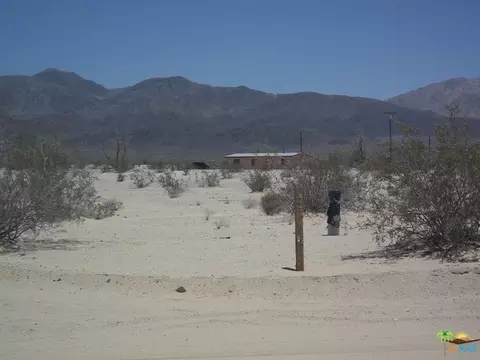 3919 Naborly Rd, Twentynine Palms, CA 92277 photo 38