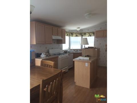 56161 Breezy Ln, Yucca Valley, CA 92284 photo 15