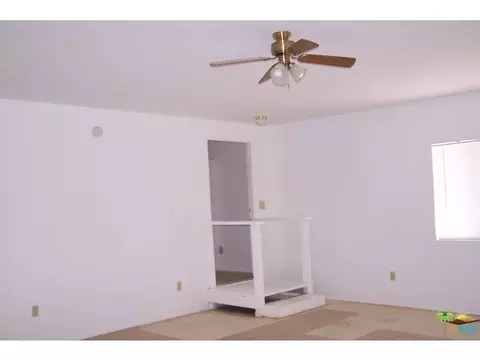 79120 Encanto Dr, Twentynine Palms, CA 92277 photo 3