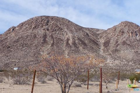 59495 Lorraine Ave, Landers, CA 92285 photo 8