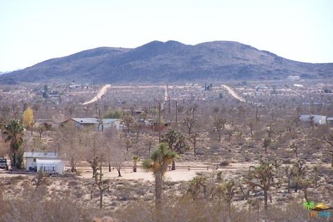 59495 Lorraine Ave, Landers, CA 92285 photo 3