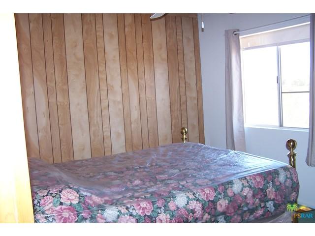 56625 Lilac Ln, Landers, CA 92285 photo 3