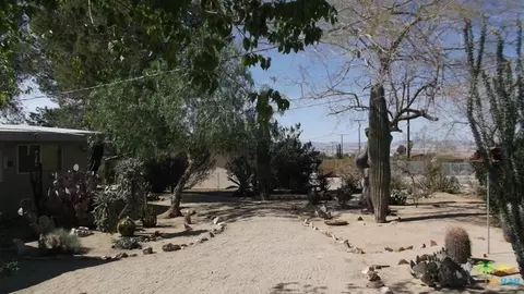 6877 Copper Mountain Rd, Twentynine Palms, CA 92277 photo 14