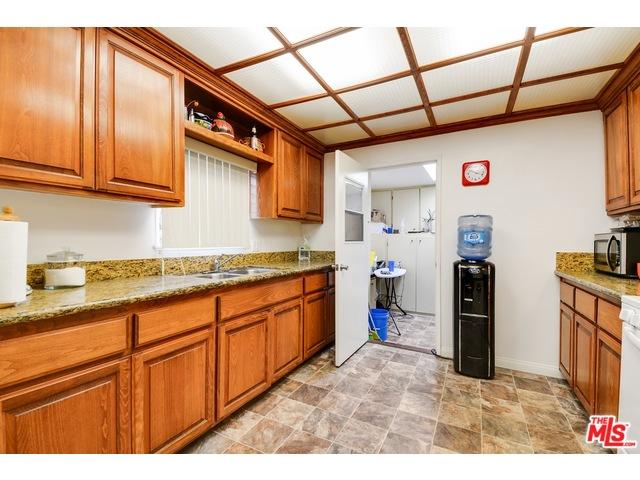 205 E Hullett St, Long Beach, CA 90805 photo 6