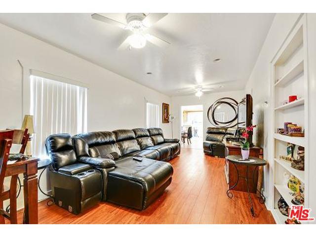 205 E Hullett St, Long Beach, CA 90805 photo 4