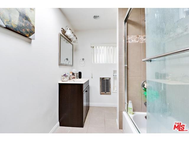 205 E Hullett St, Long Beach, CA 90805 photo 9