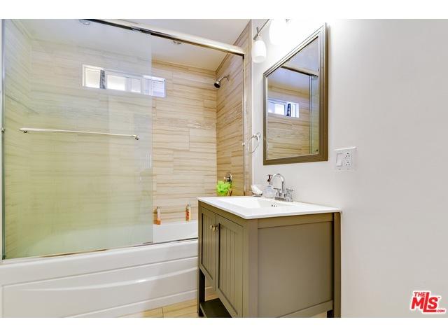 205 E Hullett St, Long Beach, CA 90805 photo 10