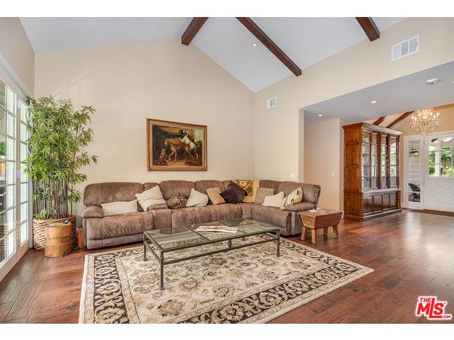 5452 Calhoun Ave, Sherman Oaks, CA 91401 photo 4