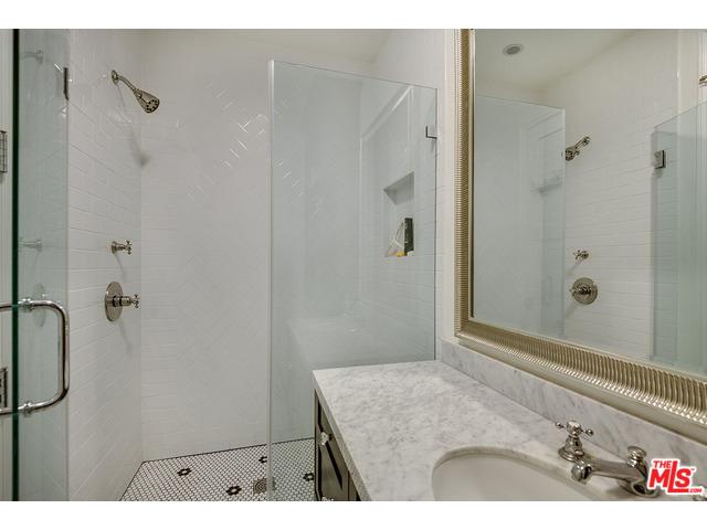 5452 Calhoun Ave, Sherman Oaks, CA 91401 photo 13