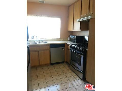 37154 29th St, Palmdale, CA 93550 photo 4