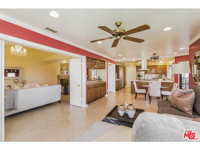 3423 Viewcrest Dr, Burbank, CA 91504 photo 20