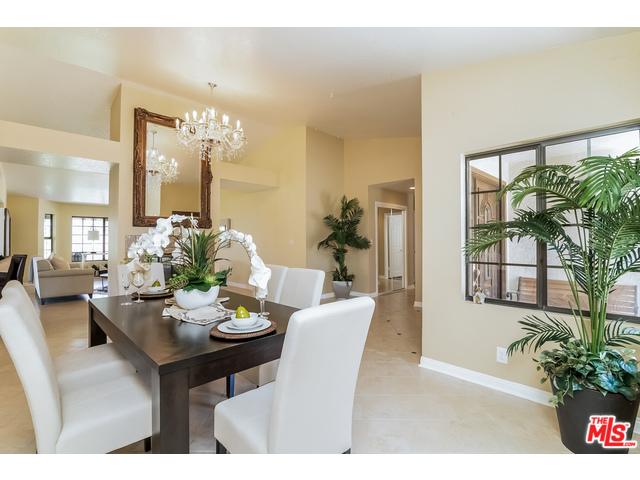 3423 Viewcrest Dr, Burbank, CA 91504 photo 13