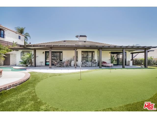 3423 Viewcrest Dr, Burbank, CA 91504 photo 41