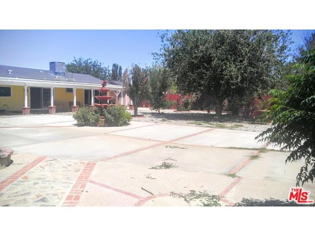 40978 Fieldspring St, Lancaster, CA 93535 photo 4