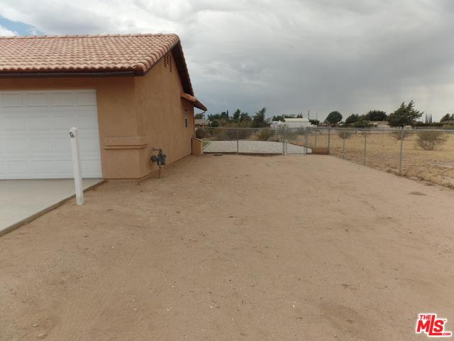 11020 Hawthorne Ave, Hesperia, CA 92345 photo 8