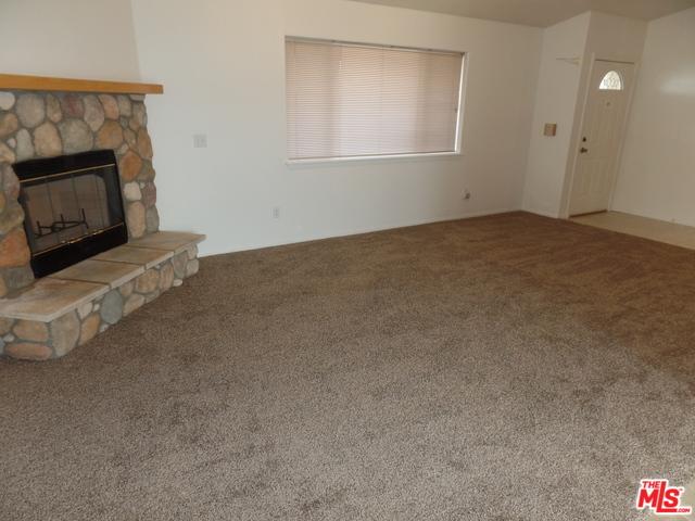 11020 Hawthorne Ave, Hesperia, CA 92345 photo 3