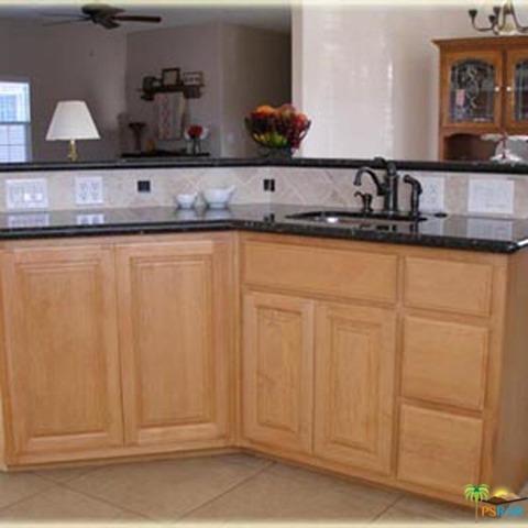 7198 Palomar Ave, Yucca Valley, CA 92284 photo 3