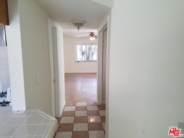 5513 Orange Ave, Long Beach, CA 90805 photo 3