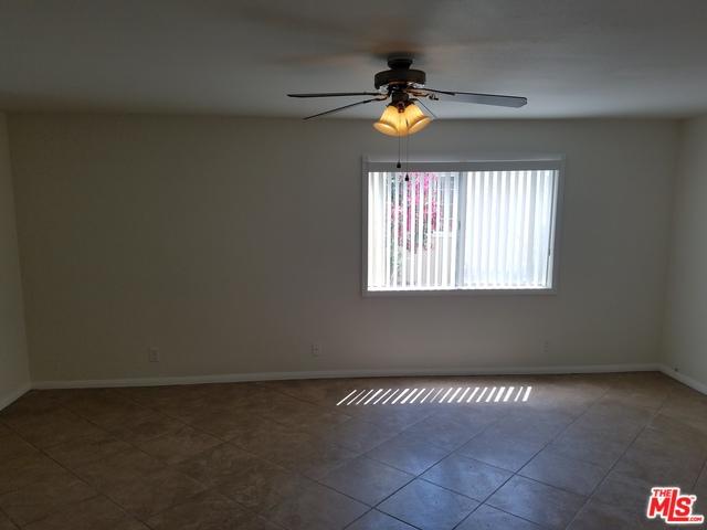 5513 Orange Ave, Long Beach, CA 90805 photo 1