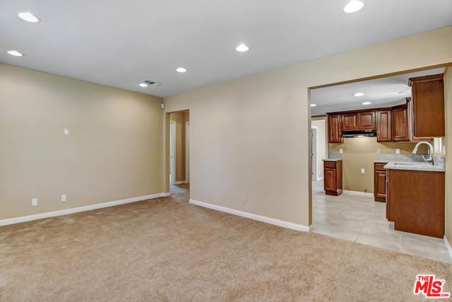 369 W 1st St, Perris, CA 92570 photo 4