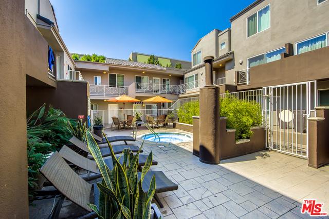 355 N Maple St #216, Burbank, CA 91505 photo 18