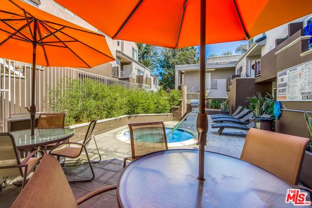 355 N Maple St #216, Burbank, CA 91505 photo 1