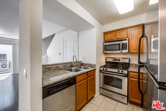 355 N Maple St #216, Burbank, CA 91505 photo 5