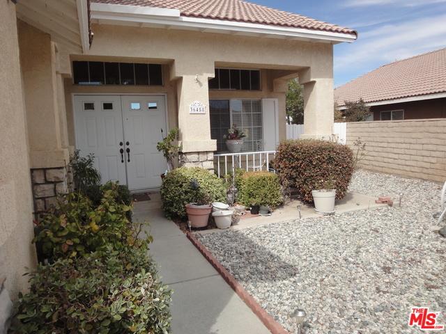 36458 Blacksmith Dr, Palmdale, CA 93550 photo 4
