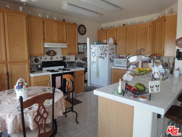 36458 Blacksmith Dr, Palmdale, CA 93550 photo 18