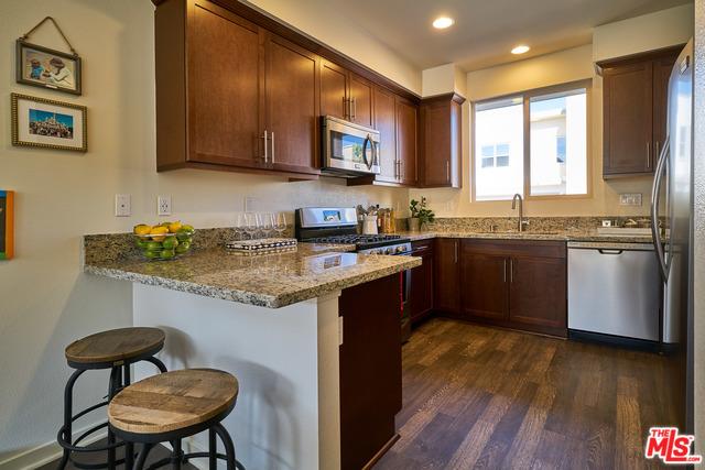 711 Colorado Cir, Carson, CA 90745 photo 4